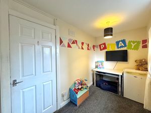 Photo 15- click for photo gallery